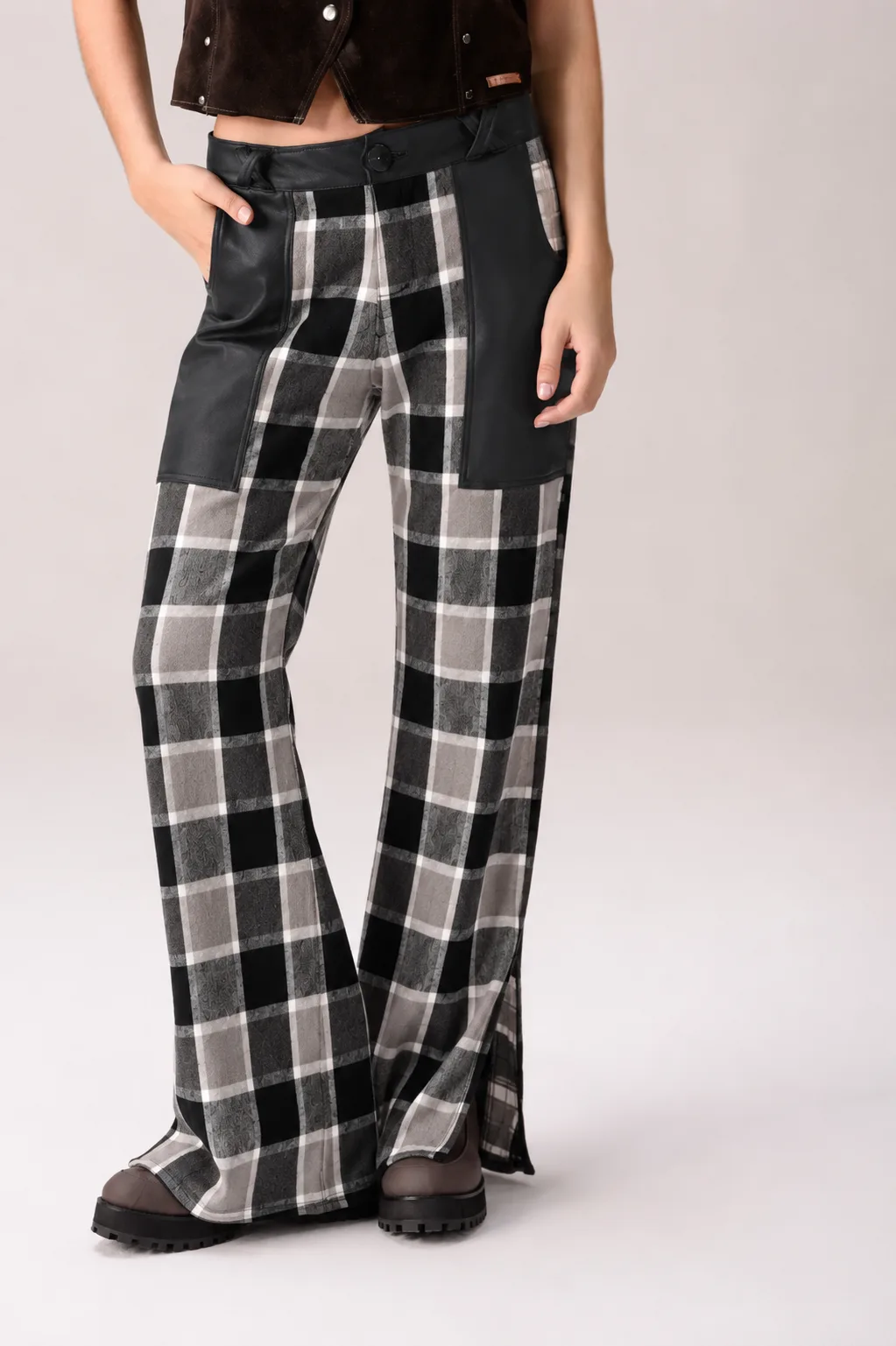 Pantalón Sur (Tartán y cuero)